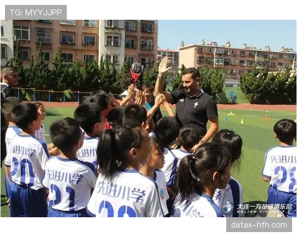 尼斯青训持续助力新星崛起，未来发展备受期待