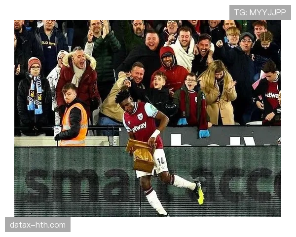 库杜斯 vs 萨卡:英超边锋的不同发展路径 库杜斯 vs 萨卡:英超边锋的不同发展路径